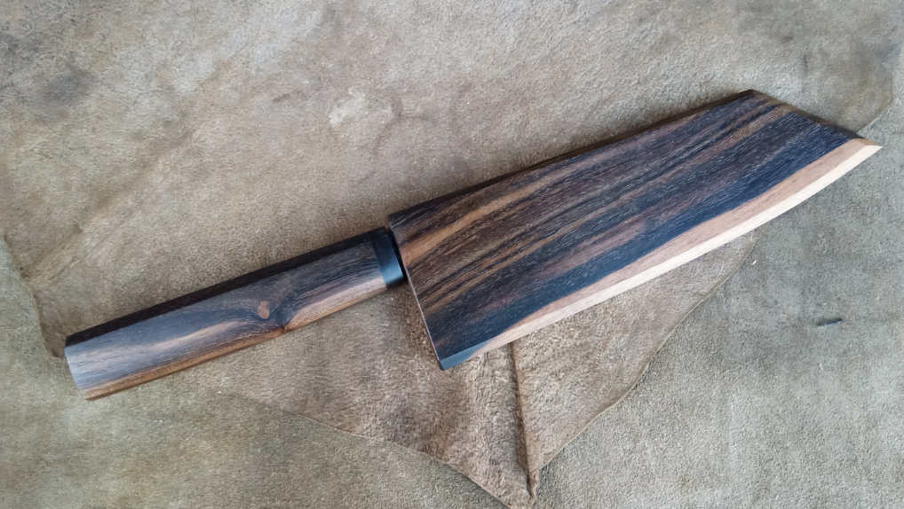 Bunka handgemaakt koksmes in VG10-staal en walnoothout