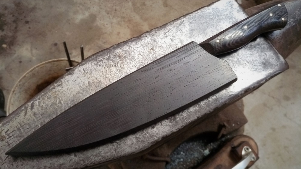 Chef handgemaakt koksmes in O2 staal en wengéhout